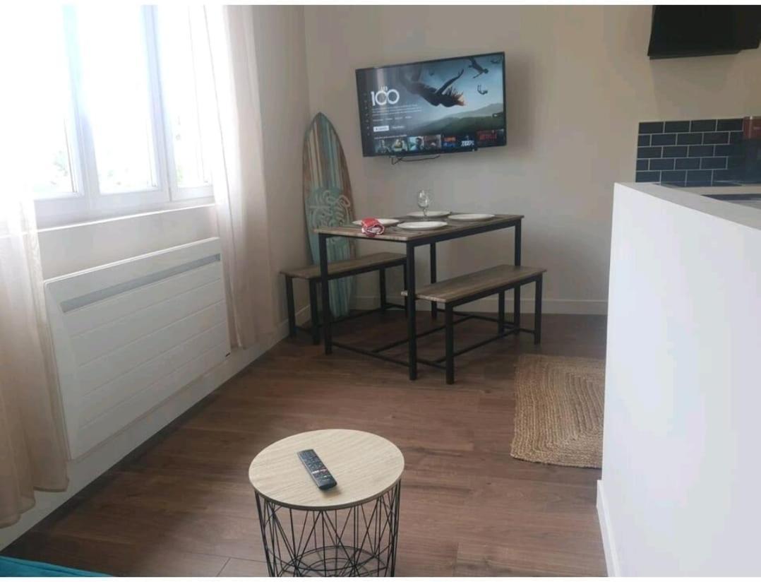 The California Dream - Hyper-Centre - 2Mn Gare Sncf - Wifi Netflix Gratuit Apartment Niort Exterior photo